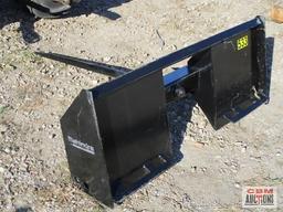 New Mahindra Skid Steer Bale Spike