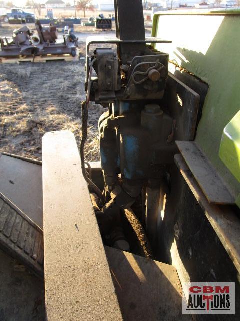 Clark TM20 3 Wheel Warehouse Fork Lift 36 Volt With Dead Batteries Has 1 Fork (BUYER RESPONSIBLE FOR