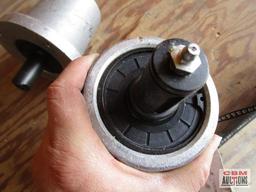 2 - Lawn mower deck spindles *D