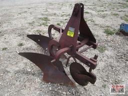 Dearborn 2-14 bottom plow M# 10-158 S# 2308
