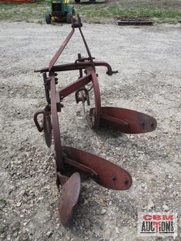 Dearborn 2-14 bottom plow M# 10-158 S# 2308