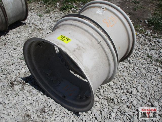 2 New Holland Tractor Rims W12 x 24, P#5172147