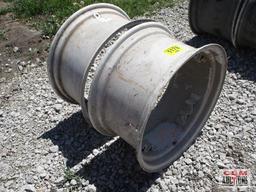 2 New Holland Tractor Rims W12 x 24, P#5172147