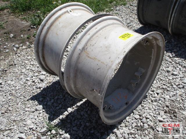 2 New Holland Tractor Rims W12 x 24, P#5172147