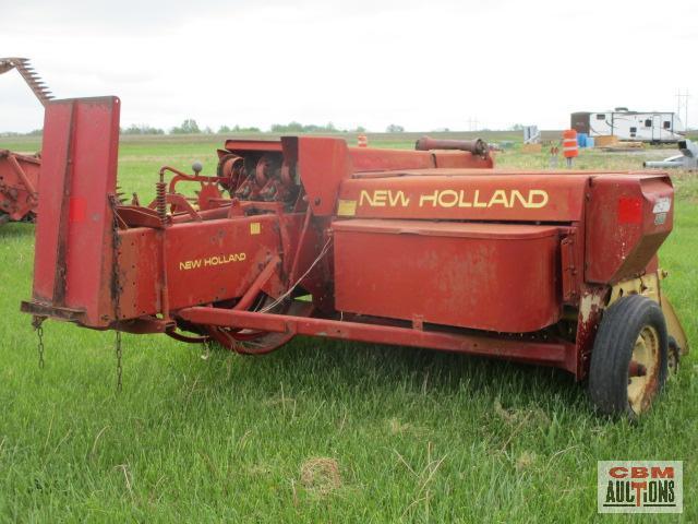 New Holland 275 hayline square baler S#169293 Missing gear by tire
