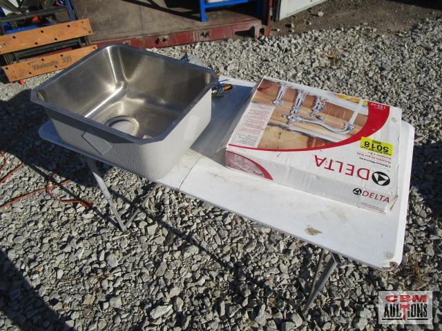 Stainless steel utility sink 15"x17.5", with Delta faucet *D