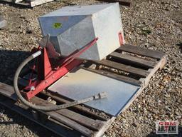 Cyclone M#S3B 3pt broadcast seeder 540 pto