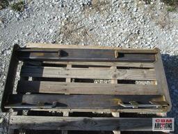 Heavy duty skid steer mounting attachment plate frame, weighs #75