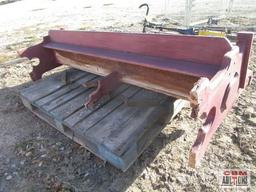 6' Church pew with support damage