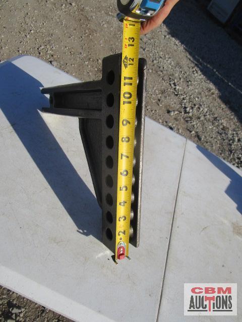 Adjustible reciever hitch shank