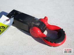 Red and black chain hook on receiver hitch shank, WLL5000KG