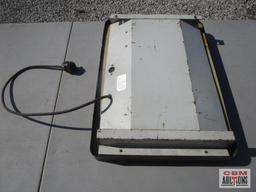 Pro Hardware Stores 120V Lighted Sign, Unknown