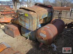 Assorted steel tanks