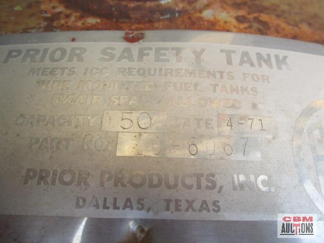 Assorted steel tanks