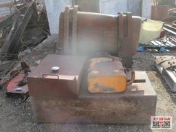 Assorted steel tanks