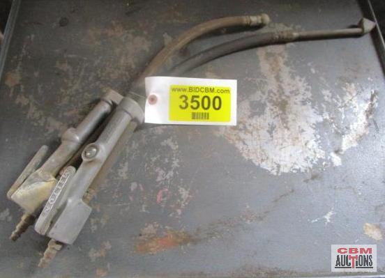 2-Milton Tire Air Chucks With Tire Pressure...Gauge