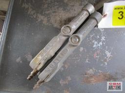 2-Milton Tire Air Chucks With Tire Pressure...Gauge