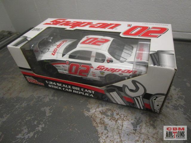 NASCAR 2002 Snap-On 1:24 Scale Diecast Stock Car
