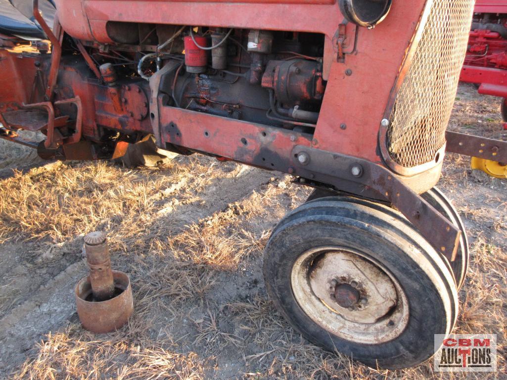 1958 Allis Chalmers D17 Series I Tractor, 3 Pt, 540 PTO, 1 SCV Line (Runs & Drove Into Line)