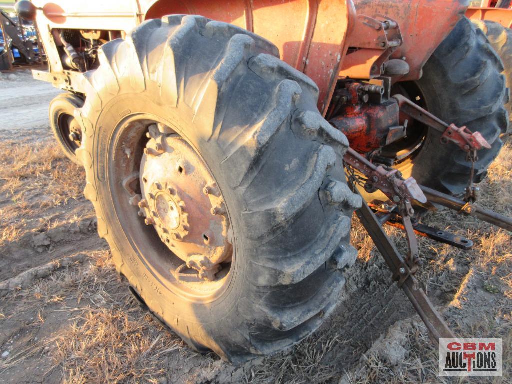 1958 Allis Chalmers D17 Series I Tractor, 3 Pt, 540 PTO, 1 SCV Line (Runs & Drove Into Line)
