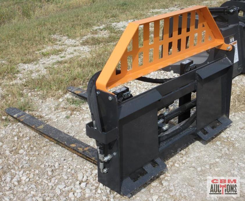 Wolverine PFA-11-3300G Skid Steer 48" Hydraulic Pallet Forks With Hoses And Couplers (Unused) *1