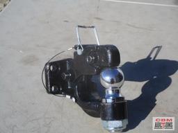 Bolt On Pintle Hitch With 2" Ball *ELB