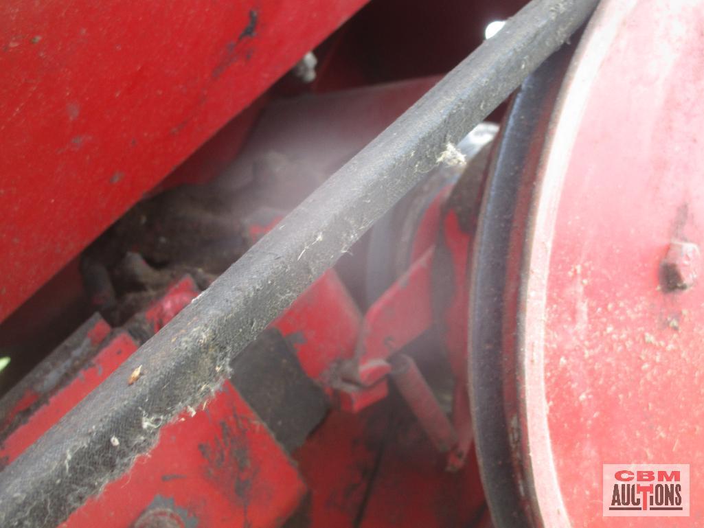 New Holland 851 Round Hay Bale S#491801