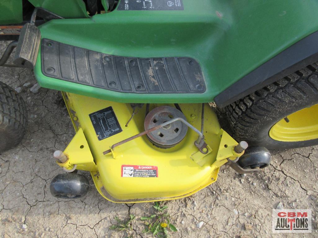 John Deere GT262 Riding Lawn Tractor, 17Hp Kohler, 48" Deck S#57129 (Runs & Drives)