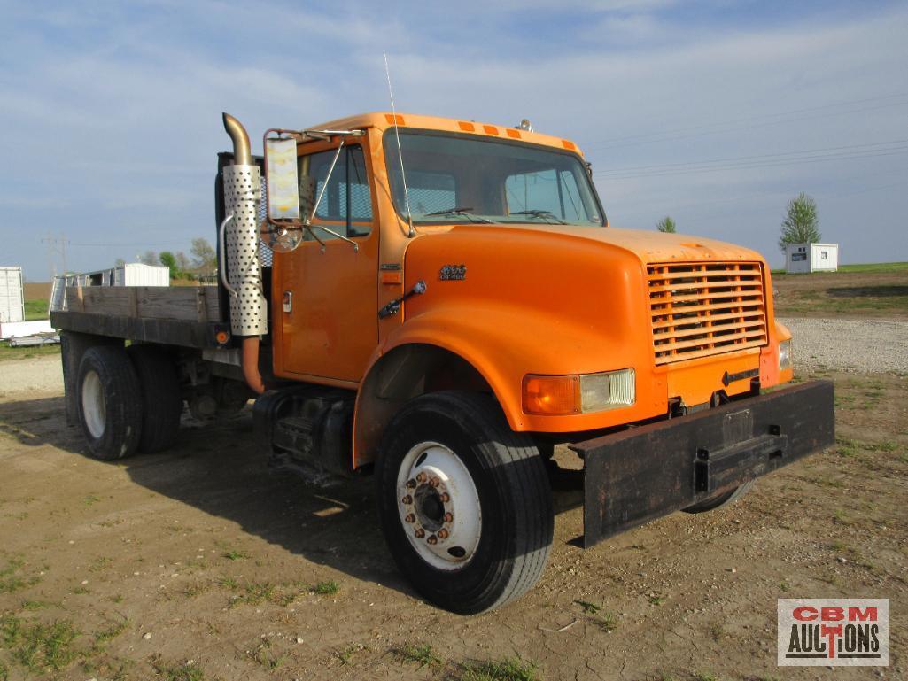 1996 International 4900 Flat Bed Truck, VIN # 1HTSDAAR5TH284685