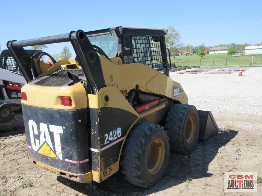 2004 Caterpillar 242B Skid Steer Loader OROPS, 57Hp Turbo Diesel, 2,777 Hrs, Pilot Controls, Aux