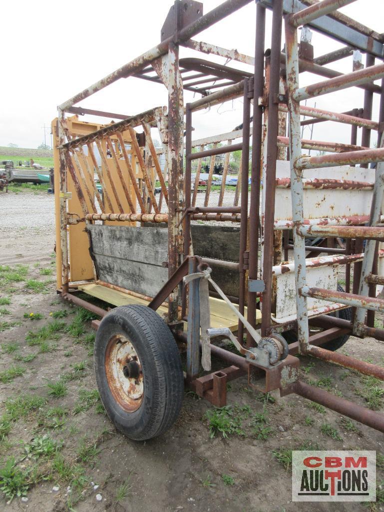 Portable Cattle Squeeze Chute, For-Most 30T Head Gate, Chute With Palpation Gates, New Floor Boards,