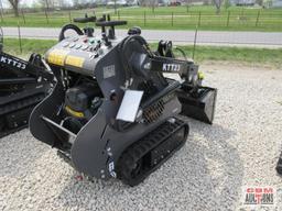 AGT KTT23 Mini Skid Steer Track Loader, 739cc Engine, Rubber Tracks, Quick Attach 32" Smooth Bucket,