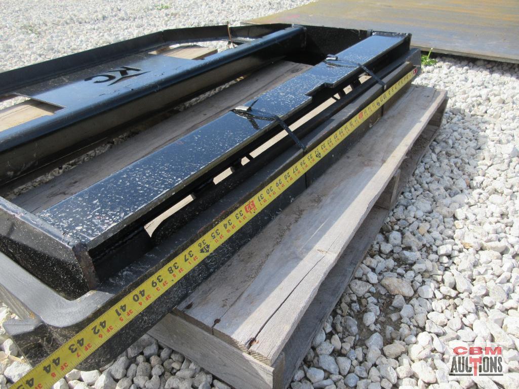 KC 42" Skid Steer Pallet Forks #294 *2