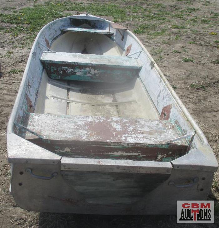 12' Aluminum Boat (NO TITLE)