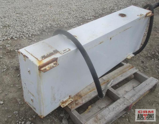 White Steel Fuel Tank (Seller Said 35 Gals)