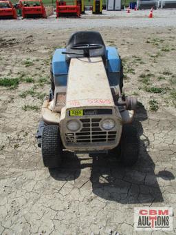 Montgomery Ward Riding 16 Lawn Tractor, Hydrostatic (Unknown)