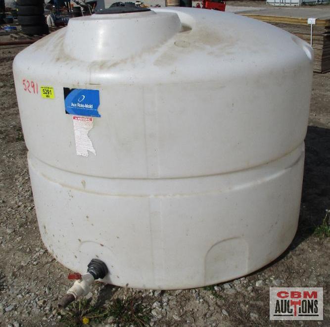 Ace Roto-mold 600 Gallon Poly Tank