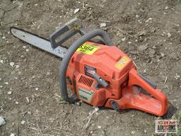 Husqvarna 136 Chainsaw With 16" Bar (Unknown)