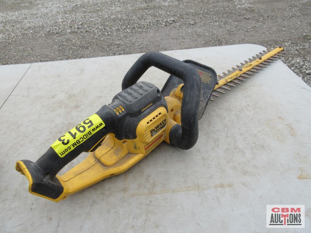 Dewalt...DCHT820 22" Hedge Trimmer 20V Max - Tool Only - No Battery - Seller Says Works...