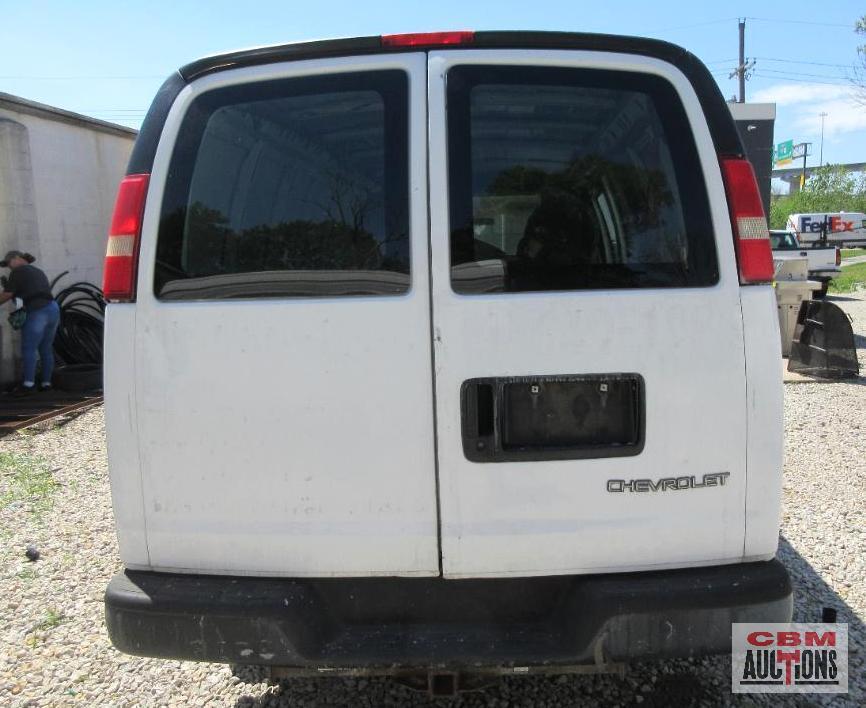 2003 Chevrolet Express 2500 Lawn Care Van, VIN # 1GCFG29T231184189