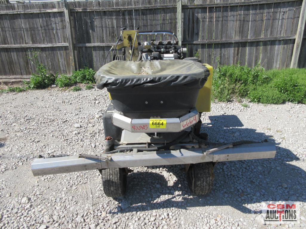 LT Rich Z Spray Junior 36" Ride On Sprayer, 16 Hp Briggs & Stratton, 1,424 Hrs, Folding 8' Spray