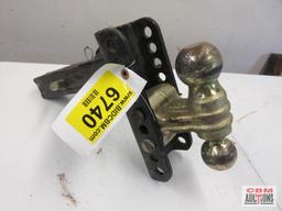 Curt 14K Drop Receiver Hitch With 2" & 2 5/16" Ball