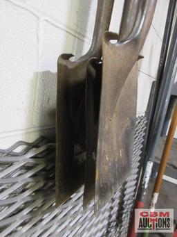 D Handle Square Shovels