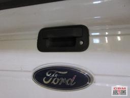 Ford F150 White Tailgate
