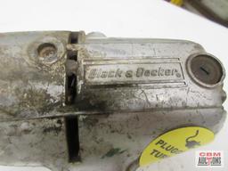 Black & Decker Electric Drill (Runs)