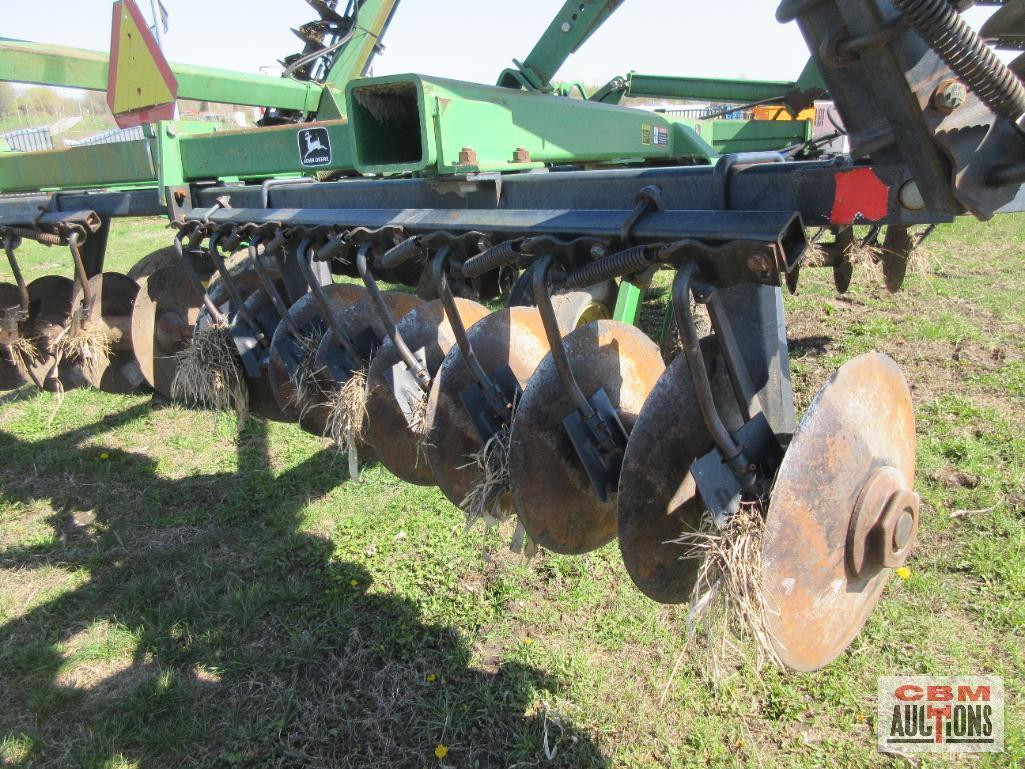 John Deere 630 Disk, 30 Foot, 3 Section Hydraulic Fold, 9" Spacing, 13"-14" Blades, Scrappers, Dual