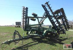 John Deere 630 Disk, 30 Foot, 3 Section Hydraulic Fold, 9" Spacing, 13"-14" Blades, Scrappers, Dual