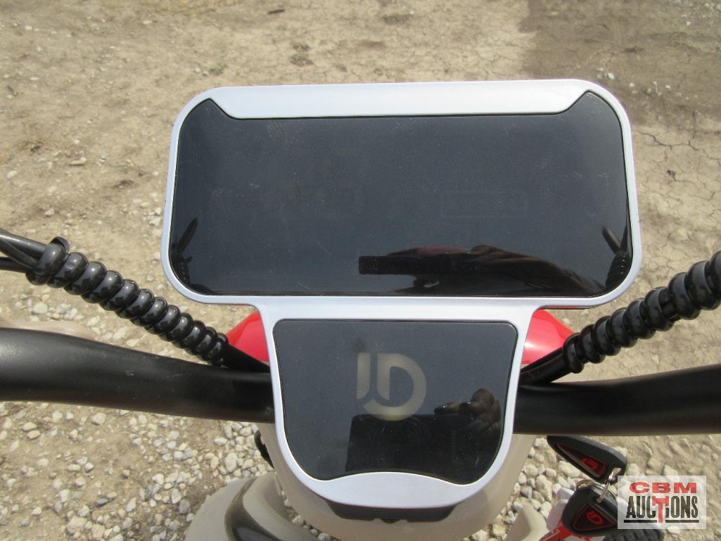 IRGC 40 Mini Golf Cart/Tricycle, Led Smart Screen, 3 Speeds, 60 Volt, 20A Long Life Battery S#1627