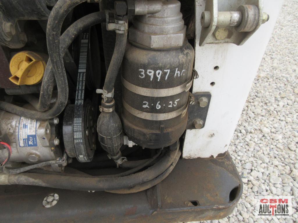2015 Bobcat S650 Skid Steer Loader, Cab, Heat, Air, ACS Controls, Radio, Air Ride Seat, Power