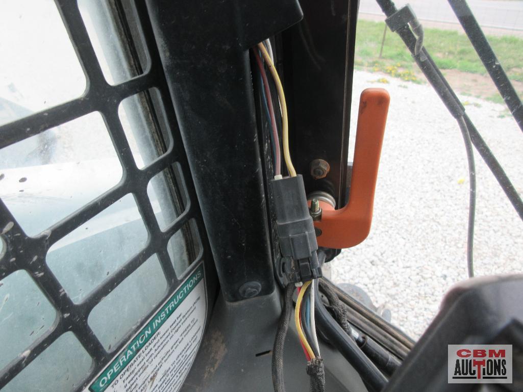 2015 Bobcat S650 Skid Steer Loader, Cab, Heat, Air, ACS Controls, Radio, Air Ride Seat, Power